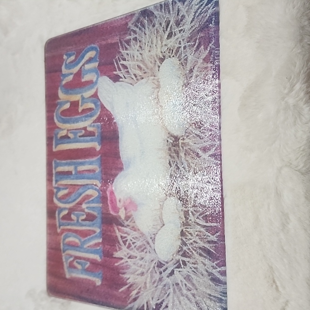 VINTAGE FRESH 🥚 EGGS GLASS CUTTING BOARD. - Picture 1 of 7